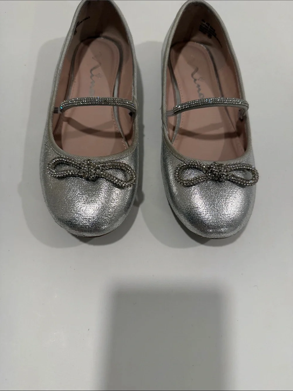Nina Girls Metallic Silver Mary Jane Ballet Flats with Rhinestone Bow sz4